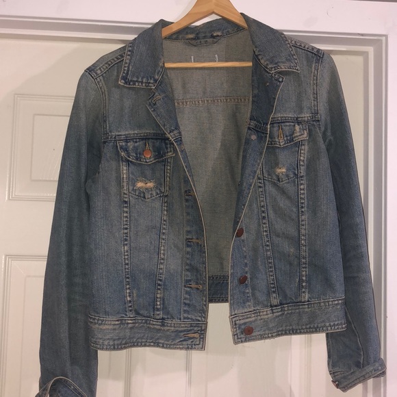 Jean jacket - Picture 1 of 3